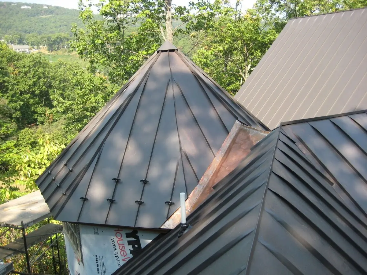 Professional Gutter Cleaning by Craftsman Roofing in Creswell